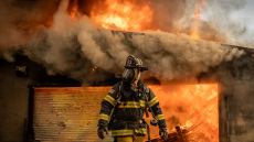 Φωτιές στο Λος Άντζελες: Ιδιώτες πυροσβέστες προσέλαβαν οι πολυεκατομμυριούχοι για να σώσουν τις περιουσίες τους 