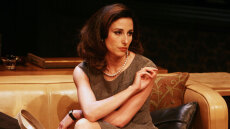 Ζωή Ναλμπάντη: Γέννησα τη μία μου κόρη στο χαλάκι του μπάνιου, ο άνδρας μου έκοψε τον ομφάλιο λώρο