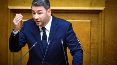 Βουλή: Κατατέθηκε η τροπολογία του ΠΑΣΟΚ για τις αυξήσεις στα ασφάλιστρα υγείας