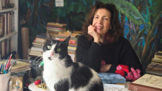 Ειρήνη Ηλιοπούλου: Αφιερωμένη στα ζώα η νέα της έκθεση στη γκαλερί Σκουφά