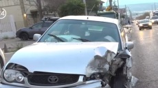 Καραμπόλα τριών αυτοκινήτων στο Χαϊδάρι - Ένας τραυματίας