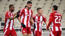 Παναθηναϊκός-Ολυμπιακός: Ερυθρόλευκη απάντηση με γκολάρα Γιάρεμτσουκ - Δείτε βίντεο