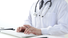 Ηλεκτρονική συνταγογράφηση: Τι λέει η ΗΔΙΚΑ για τις «αρρυθμίες» στο νέο σύστημα 