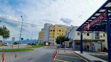 Βέροια: Άνδρας έπεσε από σκαλωσιά επάνω σε περαστικό - Τραυματίστηκαν και οι δύο