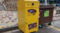 Ανακύκλωση τηγανέλαιων από ιερέα με περιβαλλοντική συνείδηση σε χωριό της Πέλλας