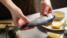 6 τρόποι για να πείσουμε τα παιδιά να φάνε ψάρι