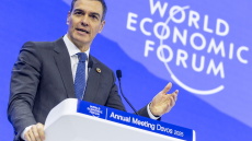 Νταβός: Πυρά στους μεγιστάνες των μέσων κοινωνικής δικτύωσης από τον Πέδρο Σάντσεθ