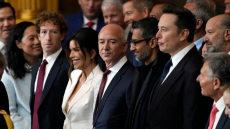 Economist: Γιατί Μασκ, Μπέζος και Ζούκερμπεργκ δεν μπορούν να γίνουν ολιγάρχες του Τραμπ - Υπερβολικές οι ανησυχίες 