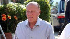 Μίμης Δομάζος: Τρίτο κρίσιμο 24ωρο για τον «Στρατηγό» στη ΜΕΘ