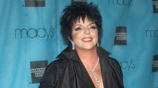 Λάιζα Μινέλι: Ήταν συντετριμμένη όταν έμαθε ότι ο πρώτος της σύζυγος την απατούσε με έναν άνδρα