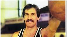 Πέθανε στα 73 του ο θρύλος της μεγάλης σχολής των «πλάβι», Ντράζεν Νταλιπάγκιτς - Δείτε βίντεο από τη νύχτα που σκόραρε 70 πόντους