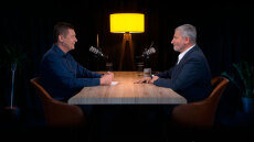 Πατούλης στο protothema.gr: Μικρός είχα αφίσα τον Τσε Γκεβάρα - Θέλω να ζήσω ξανά την πατρότητα