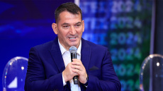 Τα δάκρυα του Πύρρου Δήμα για τον Αναστάσιο: Ήμασταν πολύ τυχεροί που τον είχαμε - Δείτε βίντεο