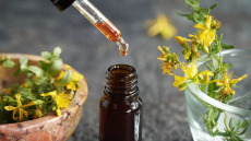 Το αντιφλεγμονώδες βάλσαμο για διάθεση, πέψη και πληγές