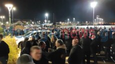 Λαύριο: Επεισοδιακό δημοτικό συμβούλιο - Φυγαδεύτηκε ο δήμαρχος