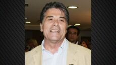 Πάνος Μιχαλόπουλος: Η σπάνια φωτογραφία του με θαυμάστριές του