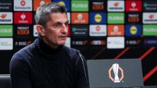 Λουτσέσκου: «Δεν έχουμε προκριθεί ακόμα, κανένας προπονητής δεν θέλει να δουλεύει με 4 επιθετικούς»