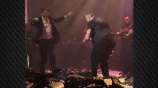 Παύλος Ντε Γκρες: Χορεύει το ζεϊμπέκικο της Ευδοκίας με τον Ρέμο να χτυπάει παλαμάκια - Δείτε βίντεο