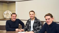 Ο Νόιερ ανανέωσε για 15η σεζόν με τη Μπάγερν Μονάχου