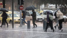 Καιρός: Πώς θα εξελιχθεί η κακοκαιρία τις επόμενες ώρες - Κρύο με θυελλώδεις βοριάδες στο Αιγαίο