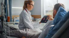 Επείγοντα: Το παράδειγμα του Κέντρου Υγείας που δέχθηκε 8.500 ασθενείς και έστειλε σε νοσοκομεία μόνο 44