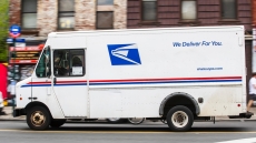 Τα ταχυδρομεία στις ΗΠΑ σταμάτησαν προσωρινά να δέχονται δέματα από την Κίνα - «Πονοκέφαλος» για Shein και Temu