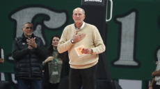 Παναθηναϊκός: Τίμησε τον Ντέιβιντ Στεργάκο πριν το τζάμπολ του αγώνα με την Εφές - Φωτογραφίες