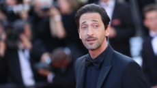 Άντριεν Μπρόντι: Μακιγιέζ νόμιζε πως η μύτη του ηθοποιού ήταν προσθετική και προσπάθησε να την... αφαιρέσει