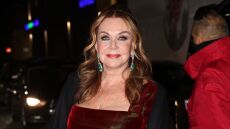  Να είναι ευτυχισμένοι όπως ακριβώς είναι τώρα, ευχήθηκε η μητέρα της Χρυσής Βαρδινογιάννη για τον γάμο της κόρης της με τον Νικόλαο Ντε Γκρες