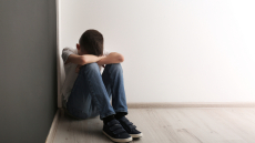 Θεσσαλονίκη: 43χρονη χτύπησε και απείλησε με μαχαίρι τον 13χρονο γιο της λόγω του σεξουαλικού του προσανατολισμού