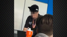 Σάλος με καθηγήτρια στην Αυστραλία που αυτοπροσδιορίζεται ως γάτα – Θέλει να τη λένε «Μις Γουργουρητό»