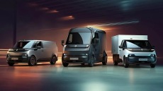 Η Renault αποκαλύπτει τα νέα επαγγελματικά van της