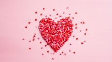 Σήμερα 14 Φεβρουαρίου γιορτάζουν οι ερωτευμένοι - Ποιος ήταν ο Άγιος Βαλεντίνος