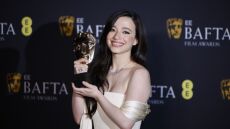 Βραβεία BAFTA: H αφιέρωση της Μάικι Μάντισον στις σεξεργάτριες - Θα είμαι πάντα φίλη και σύμμαχός σας 