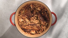 Το μυστικό που κρύβουν οι Ελληνίδες στα κοκκινιστά τους