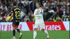  Ρεάλ Μαδρίτης – Τζιρόνα 2-0: Εύκολη νίκη για τη «Βασίλισσα», έπιασε τη Μπαρτσελόνα στην κορυφή 