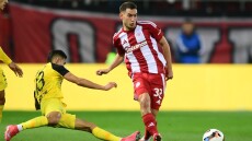 Ολυμπιακός: Ξαφνικό πρόβλημα με Έσε, αμφίβολος για Άρη
