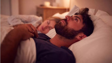 Αϋπνία: Τι προκαλεί σε οργανισμό και ανοσοποιητικό ακόμη και μια νύχτα χωρίς ύπνο