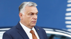 FT: «Plan B» της ΕΕ με ελέγχους κεφαλαίων και δασμούς κατά της Ρωσίας εάν μπλοκάρει τις κυρώσεις ο Όρμπαν