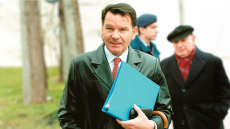 Αλέξης Κούγιας: Συνήγορος του «κακού» και του καλού για μισό αιώνα σε 25.000 δίκες