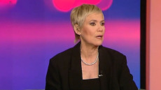 Κωνσταντίνα Μιχαήλ: «Γιατί να μην βγαίνω με μαγιό στα 50, 60 και τα 70;»