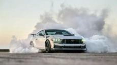 Η Hennessey εκτοξεύει τη Ford Mustang Dark Horse στα 862 άλογα