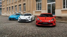 Η Alpine A110 αποχαιρετά με ειδικές εκδόσεις
