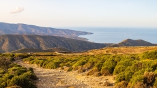 Conde Nast Traveler: Η Άνδρος είναι το καλύτερο νησί της Ελλάδας για πεζοπορία