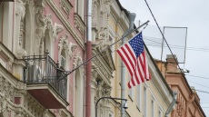 ΗΠΑ: Το Στέιτ Ντιπάρτμεντ βάζει λουκέτο σε περίπου 10 προξενεία σε όλο τον κόσμο