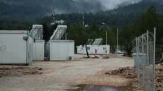 Συμπλοκή μεταξύ Αιγυπτίων στη δομή της Μαλακάσας – Εννέα άτομα στο νοσοκομείο