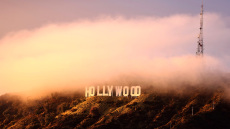 Χόλιγουντ: Πώς σκεπάζονται σκάνδαλα ή καταστρέφονται καριέρες - Γνωστές και άγνωστες κόντρες ηθοποιών - Τι είναι το astroturfing