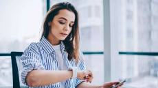 Έντερο: «Έξυπνα» ρολόγια εντοπίζουν τις εξάρσεις των ΙΦΝΕ πριν εμφανιστούν συμπτώματα