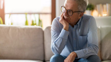 Χρόνιος πόνος, το «βαρίδι» της ψυχικής υγείας – Μελέτη σε 50 χώρες δείχνει ότι άγχος και κατάθλιψη ταλαιπωρούν 4 στους 10