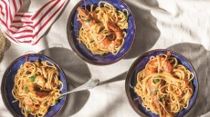 Γαριδομακαρονάδα